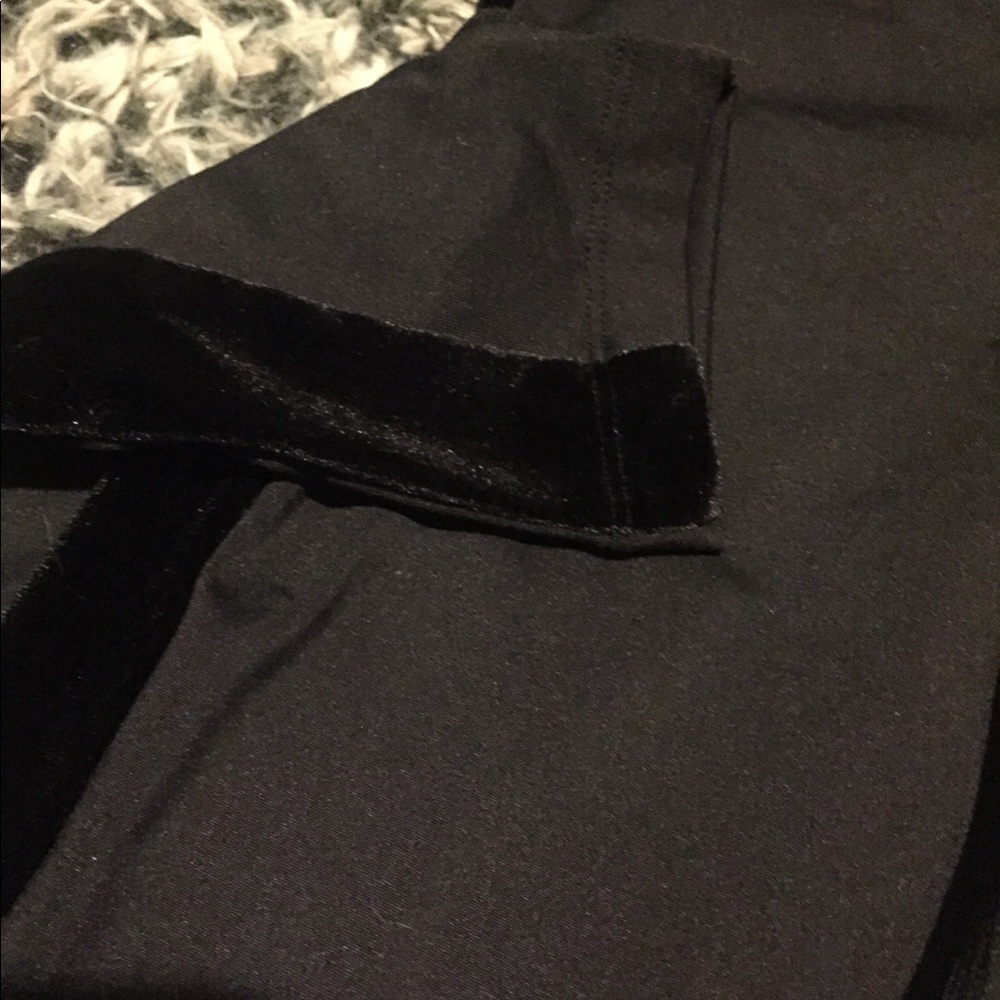 NWT BEBE Sport Leggings - Picture 4 of 9
